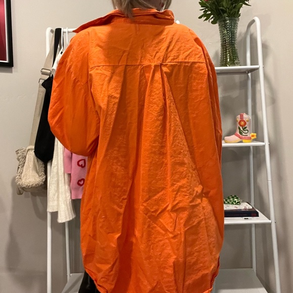 WHITE FOX ORANGE BUTTON DOWN - Picture 3 of 3